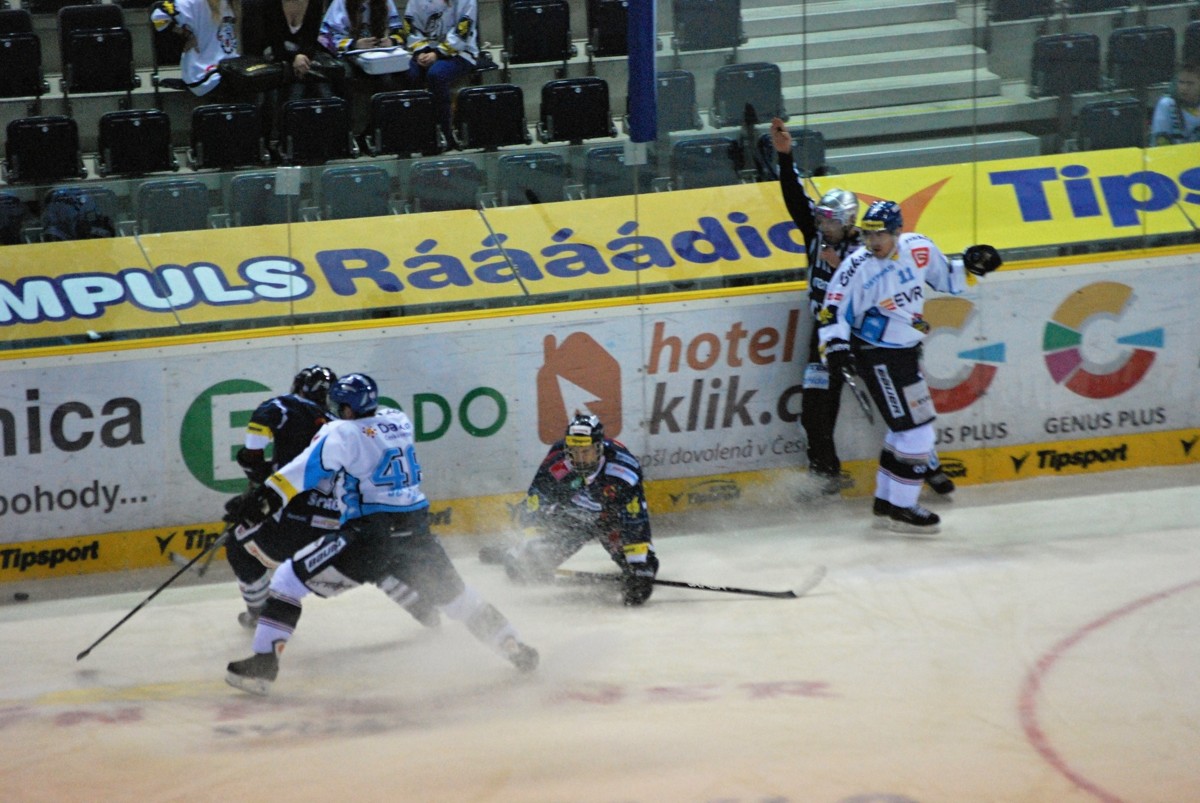 Bílý Tygři Liberec-HC Vítkovice Stee41