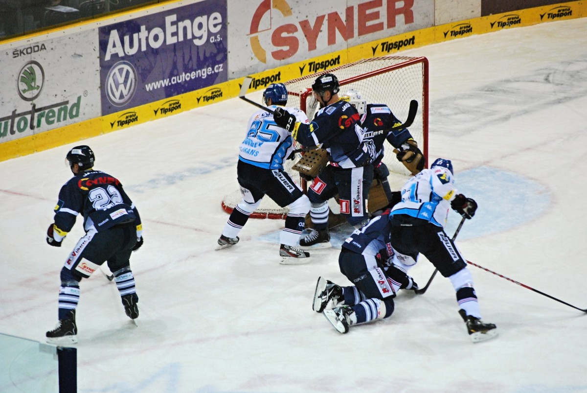 Bílý Tygři Liberec-HC Vítkovice Stee49